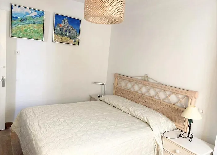 Bright In Apartment *